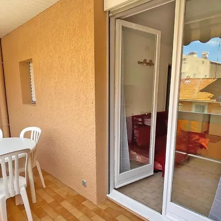 Regina - Victoria * サント・マキシム