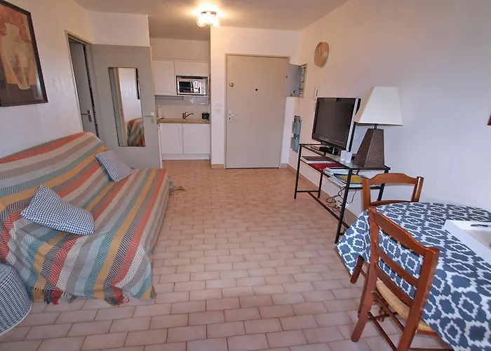 Regina - Victoria * Σαιντ-Μαξίμ