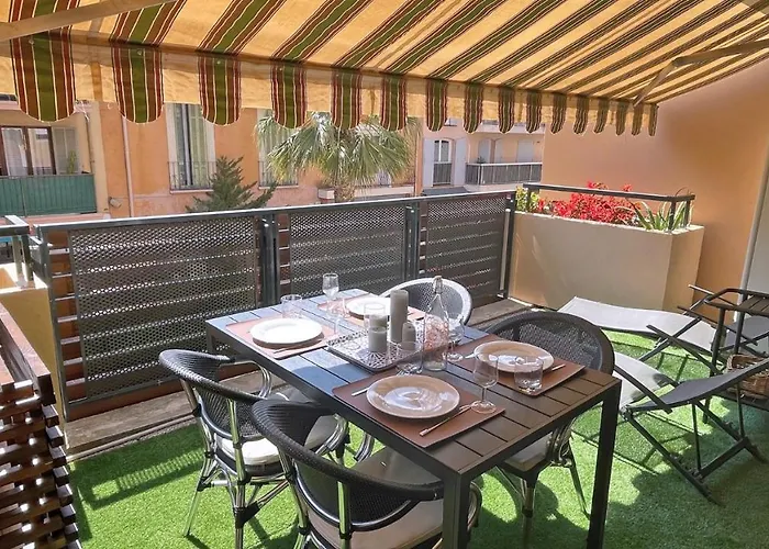 Regina - Victoria Sainte-Maxime